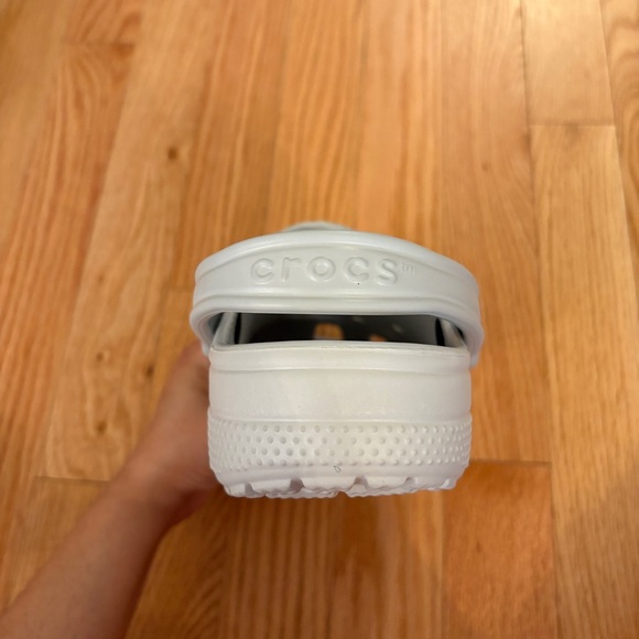 Crocs Classic Clog in Atmosphere - Picture 6 of 11